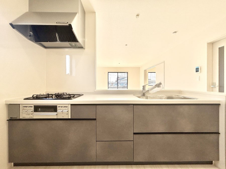 �L�b�`���@�������������I�ɁA�y�����I�V�X�e���L�b�`��  