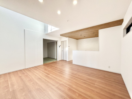 rO@i`eCXg̗D_炩Fg̃t[OfGȃrOłˁB