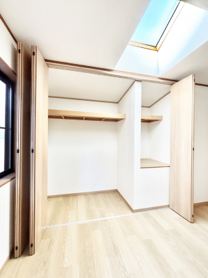 ���[�@�S�����N���[�[�b�g�t��