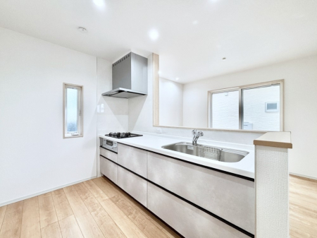 Lb`@Ƃ肠Lb`ł͂ƑƊył܂B