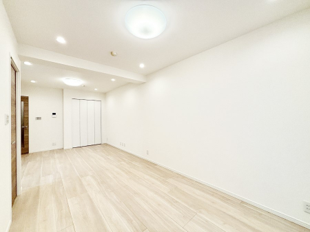 rO@Ƒ̓₩Șbŕ܂閾邢rO