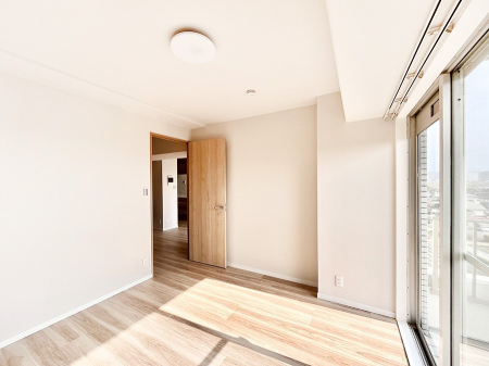 ���̑����ρ@�i�`�������ȃt���[�����O�͂ǂ�ȃC���e���A�ɂ��}�b�`�B  