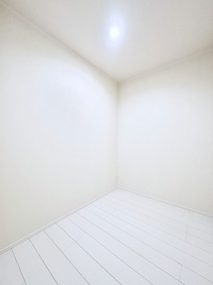 ���̑����ρ@�����Ղ�̔[�˃X�y�[�X�ŉ��K�ɕ�点����   