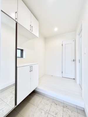 ���ց@�~���[�t���V���[�Y�{�b�N�X�͂��o�����O�̐g�����Ȃ݃`�F�b�N�ɕ֗�