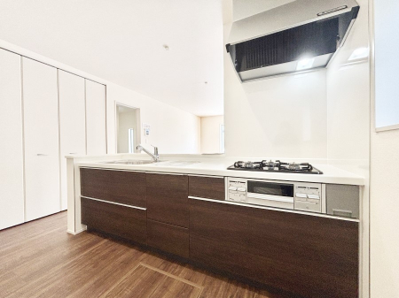 �L�b�`���@�L�X�Ƃ����g������̗ǂ��L�b�`���œ��X�̂��������y�����Ȃ肻��