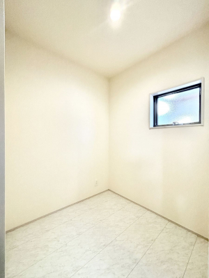 ���̑����ρ@�����h���[���[���B�~�J��ԕ��̎����ɑ劈�􂵂܂��B    