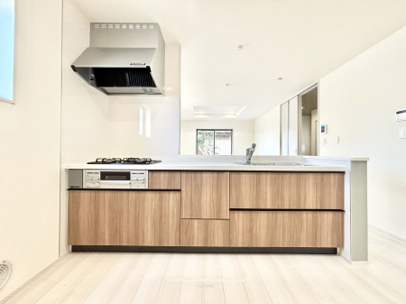 �L�b�`���@�������������I�ɁA�y�����I�V�X�e���L�b�`��  