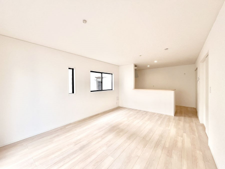 ���r���O�@�Z�ޕ��̌��������o�����A�C���e���A���l����̂��y���݂ȃ��r���O�ł��I 