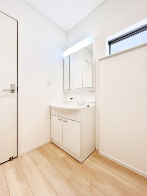 ���̑��@�L�X�Ƃ�Ƃ�̂��郉���h���[�X�y�[�X