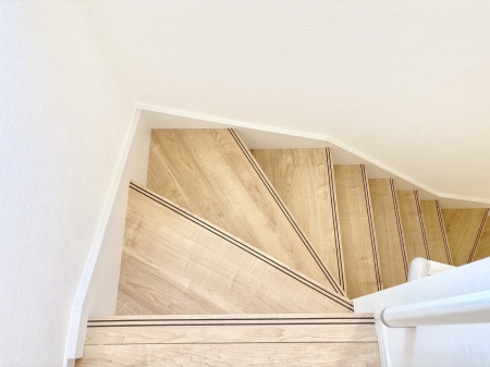 ���̑��@���S�����l�����K�i�ɂ͎肷���ݒu���Ă��܂�