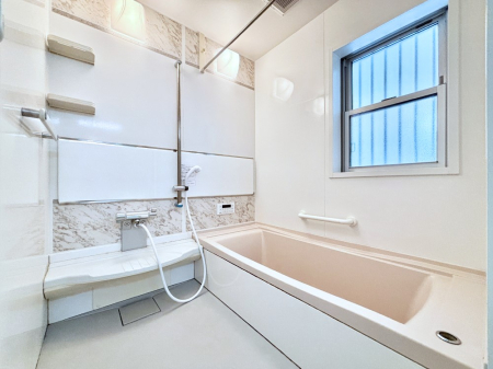 �����@����̔�����₷��؂ȃo�X�^�C���B�������Ƃ����C���y����Ŕ����Ƃ肽���ł��ˁI  