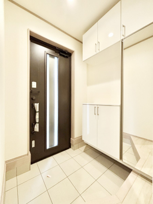 ց@KXXbg̓փhAɌ͂Ă܂