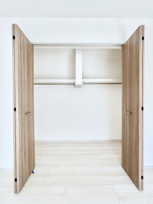 [@m̃N[[bgBŝŌ̈ߗނ܂܂B