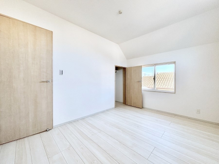 Q@g₷`ŃxbgƋ̒uɂ邱Ƃ܂B 