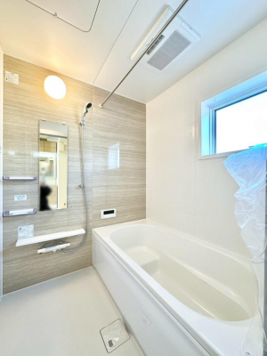 �����@����̔�������Ă���閾�邢�������̂���o�X���[��