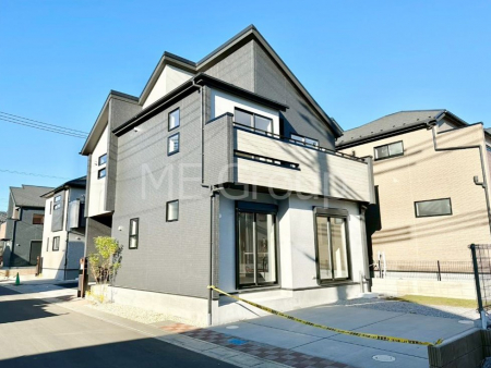 ���n�O�ώʐ^�@�����Ղ�̗z���ƊJ�����ɕ�܂�閾�邢�Z�܂�  