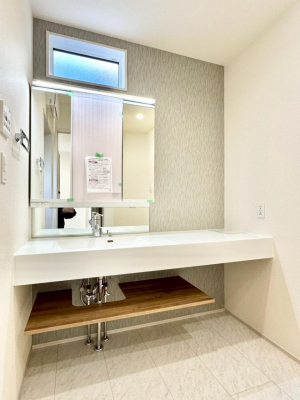 ���ʑ�E���ʏ��@�傫�����₷���O�ʋ��Ő�����������ʑ�́A�g�����Ȃ݃`�F�b�N�┧�̂������ɂ������߂ł��B 