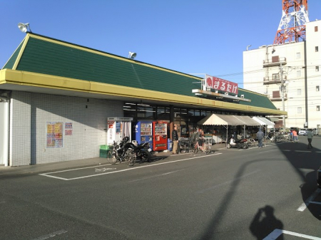 ���ӊ��@�X�[�p�[ 700m �܂邽�������X