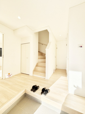 ���ց@�Ƒ��̋A��₨�q�l�������������}���錺��