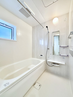 �����@����̔�����₷��؂ȃo�X�^�C���B�������Ƃ����C���y����Ŕ����Ƃ肽���ł��ˁI  