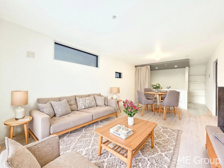 ���r���O�@���Ƒ��̓��₩�Șb�����ŕ�܂�閾�邢���r���O  ���Ƌ��CG�ł�