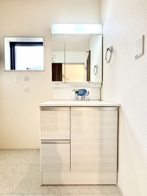 ���ʑ�E���ʏ��@�傫�����₷���O�ʋ��Ő�����������ʑ�́A�g�����Ȃ݃`�F�b�N�┧�̂������ɂ������߂ł��B 