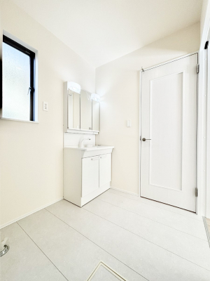 ���̑��@�L�b�`���Ƃ̓������l�����������W���݌v�ŖZ�������Ԃ̉Ǝ������N���N