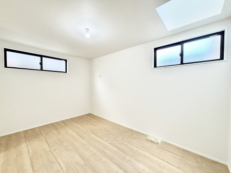 �q�������@�q�ǂ������ɂ҂�����̖��邢��ԁB