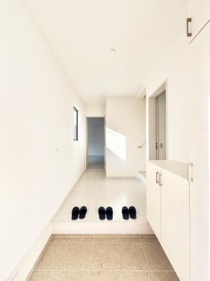 ���ց@�Ƒ��̋A��₨�q�l�������������}���錺��