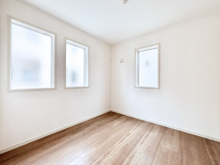 ���̑����ρ@2�ʍ̌����m�ۂ������邢��ԁB�Ƒ��݂�Ȃ����K�ȕ�炵����������݌v�ł��B