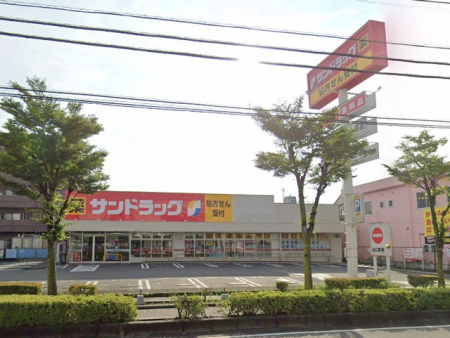 ���ӊ��@�h���b�O�X�g�A 550m �T���h���b�O������X