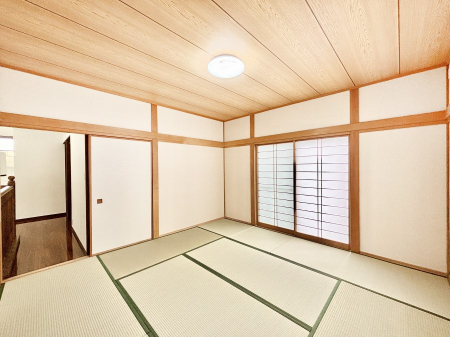 ̑ρ@_炩̋Ԃ́Aql̗Vя◈q̂ĂȂ̏ꏊƂďd󂵂܂B 