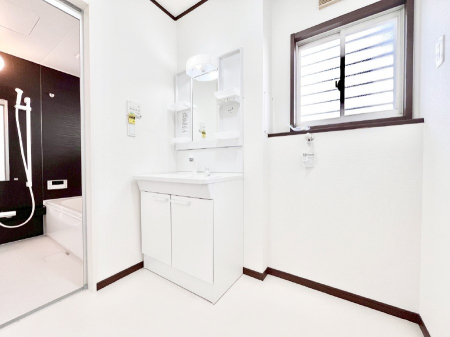 ���ʑ�E���ʏ��@������������ʉ��ώ��Œ��̐g�x�x�����K