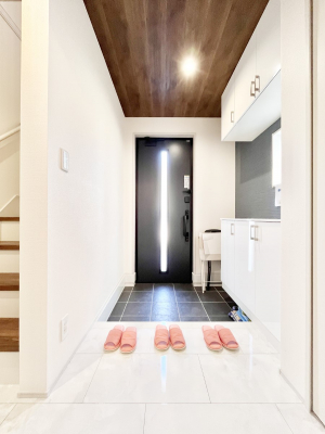 ց@KXXbg̓փhAɌ͂Ă܂