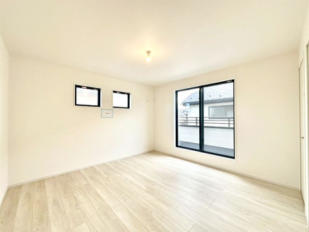 ���̑����ρ@���邢�o���R�j�[�T�C�h�ɗm����ݒu�B�ڊo�߂̗ǂ��Q���ɁB 