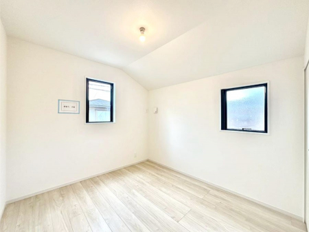 �q�������@�Q�ʍ̌��Ŗ��邳�����ʂ��ǍD�I