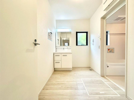 ���ʑ�E���ʏ��@�傫�����₷���O�ʋ��Ő�����������ʑ�́A�g�����Ȃ݃`�F�b�N�┧�̂������ɂ������߂ł��B 