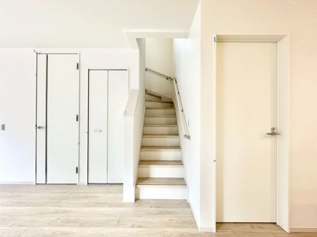 ���̑��@���S�����l�����K�i�ɂ͎肷���ݒu���Ă��܂�