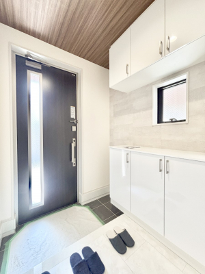 ���ց@����I�𗘗p���āA���z�������������q�l�������ĂȂ��ł��܂��B