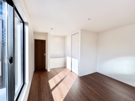 ̑ρ@g₷`ŃxbgƋ̒uɂ邱Ƃ܂B 