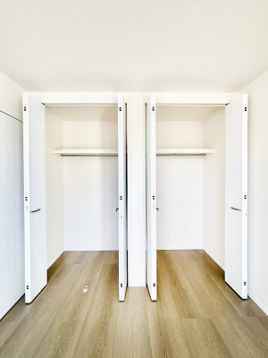 ���[�@�����Ղ�̎��[�X�y�[�X�ŉ��K�ɕ�点����