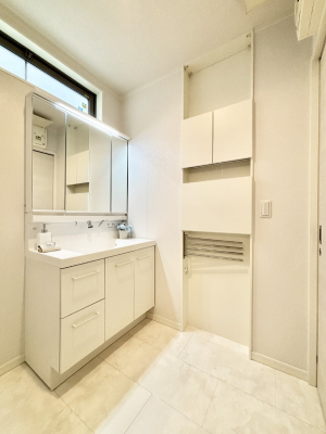 ʑEʏ@傫₷OʋŐʑ́AgȂ݃`FbN┧̂ɂ߂łB 