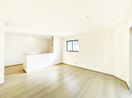 ���r���O�@�i�`�������e�C�X�g�̗D�����_�炩���F�g���̃t���[�����O���f�G�ȃ��r���O�ł��ˁB