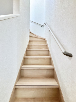 ���̑��@���S�����l�����K�i�ɂ͎肷���ݒu���Ă��܂�