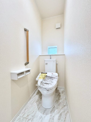 gC@gC1K2KꂼɔzuĂĂƂĂ֗łB 