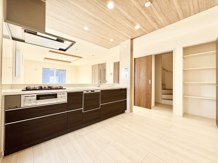 �L�b�`���@�����g���L�b�`��������A�g���₷�����������̂��₷���ɂ������܂����B 