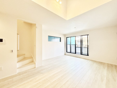 ���̑����ρ@�Ƒ������R�ƏW�܂�e���̃X�y�[�X�ɂȂ肻��