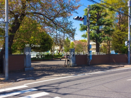 ���ӊ��@���w�Z 930m �ɓޒ����ɓޒ��w�Z