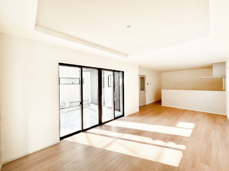 rO@i`eCXg̗D_炩Fg̃t[OfGȃrOłˁB