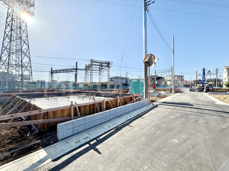 ���n�O�ώʐ^�@�������ꂽ�O�ρA�㎿�ȏZ��Ԃ��L���鎺���͉i�����S���ĉ߂�����Z���ł��B 